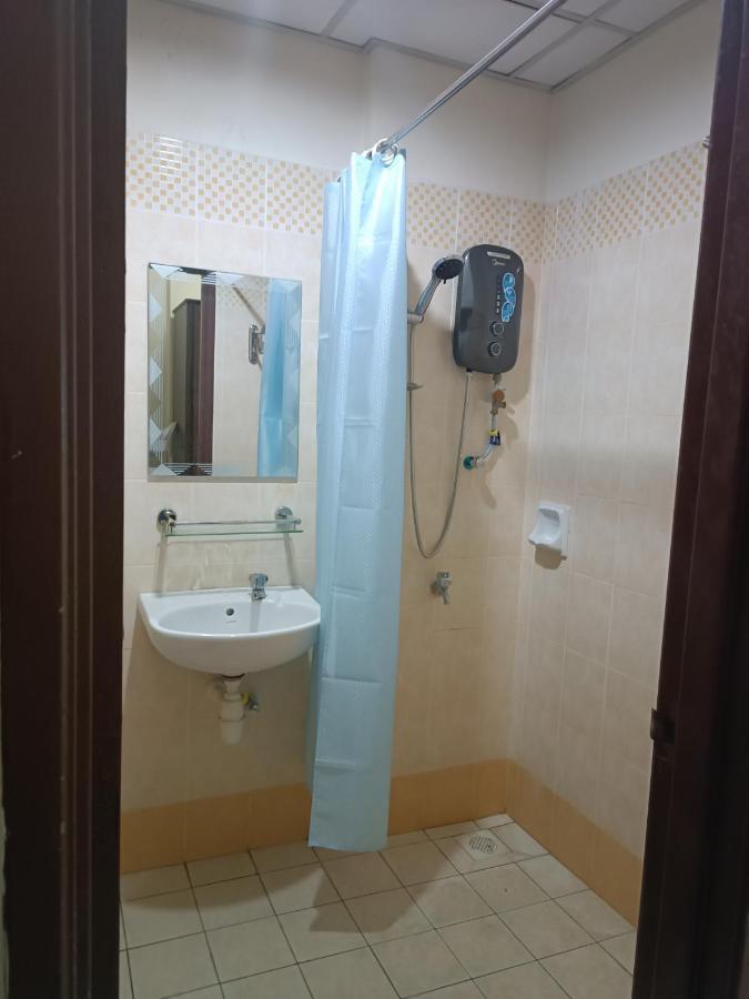 Sofea Inn Bukit Merah - Suria A7733 Kampong Selemat Luaran gambar